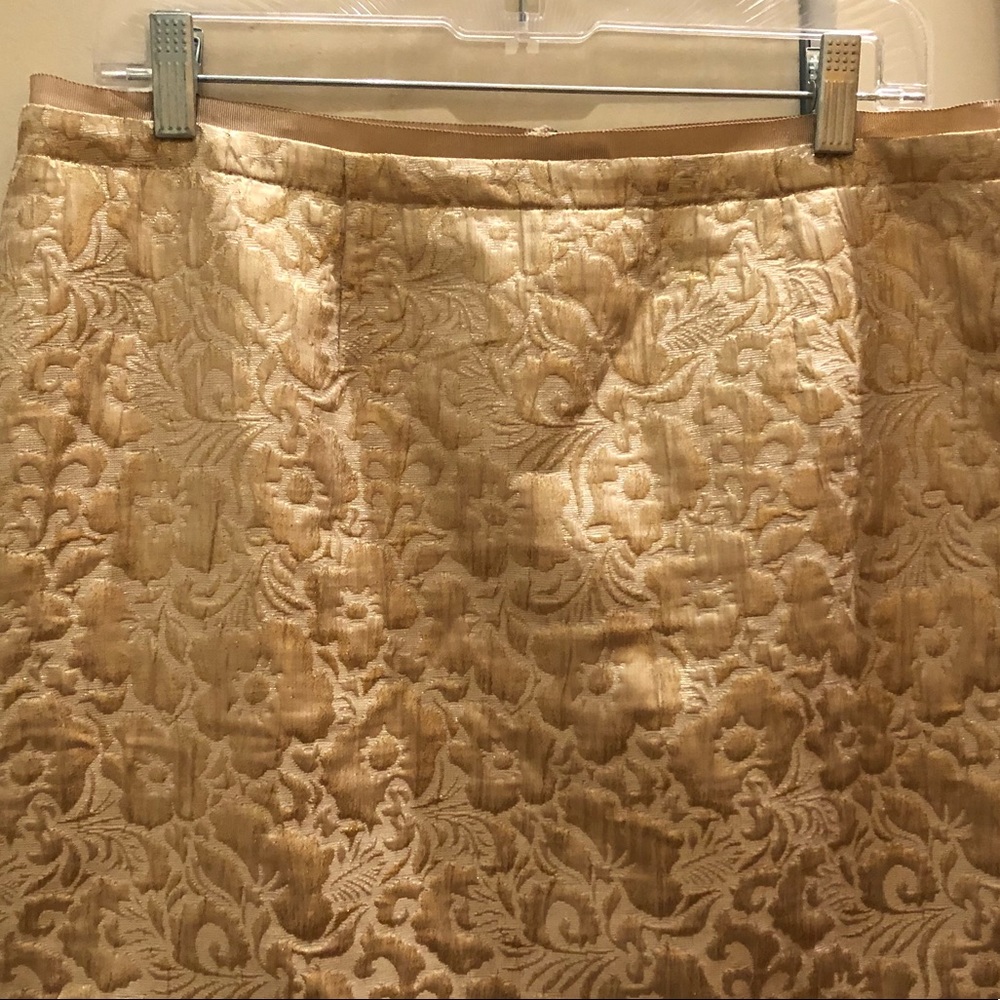 Gold and cream  knee length skirt
